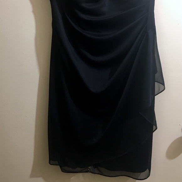 SOLD Scarlett Brand women’s black evening dress - Picture 2 of 8